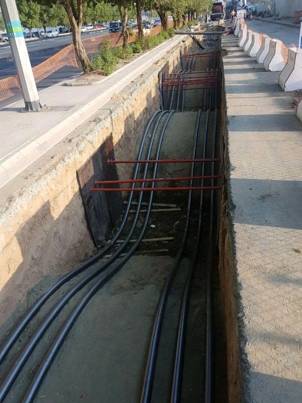 UNDERGROUND CABLE